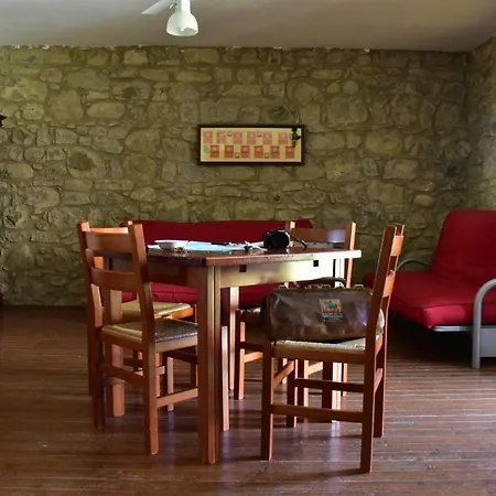 Sleeps 5 With Pool Lejlighed *